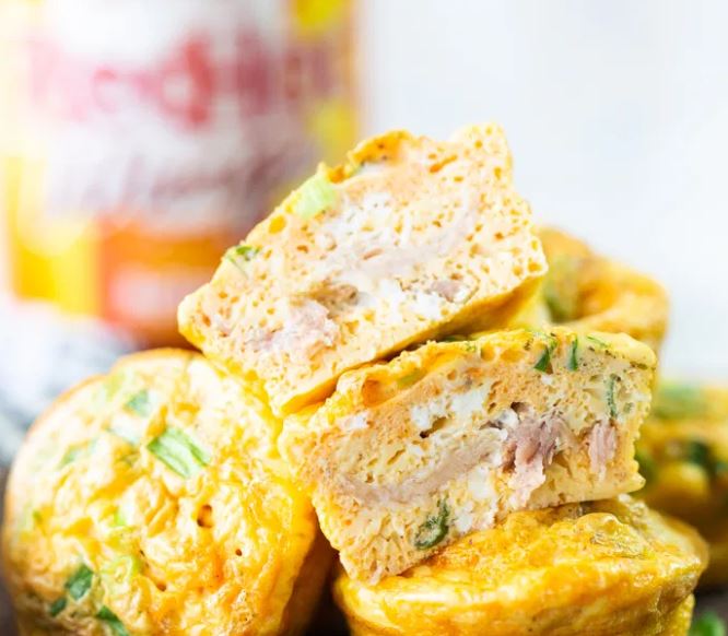 Keto Air Fryer Buffalo Egg Cups