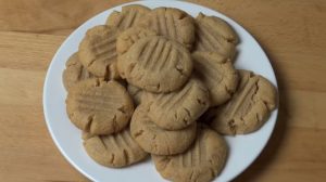 Keto Air Fryer Pan Peanut Butter Cookies