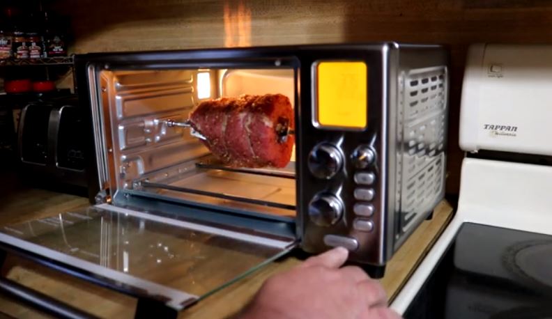 Tired of the same meals? In the mood for something meaty? Try this delicious Emeril AirFryer Steak Roulade Recipe!