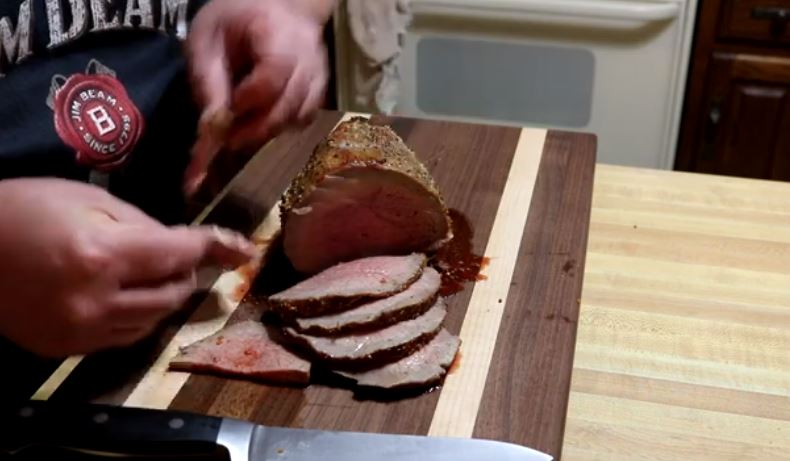 Tired of the same meals? In the mood for something meaty? Try this delicious Emeril AirFryer Steak Roulade Recipe!
