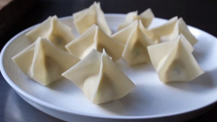 Crab Rangoon is so yummy is a must whenever you order Chinese food! Make your own with this air fryer crab Rangoon recipe.