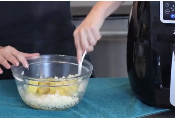 Eating 'clean' and healthy doesn't mean boring and tasteless, just check out this next recipe for a burst of flavor: vegan air fried cauliflower tots.