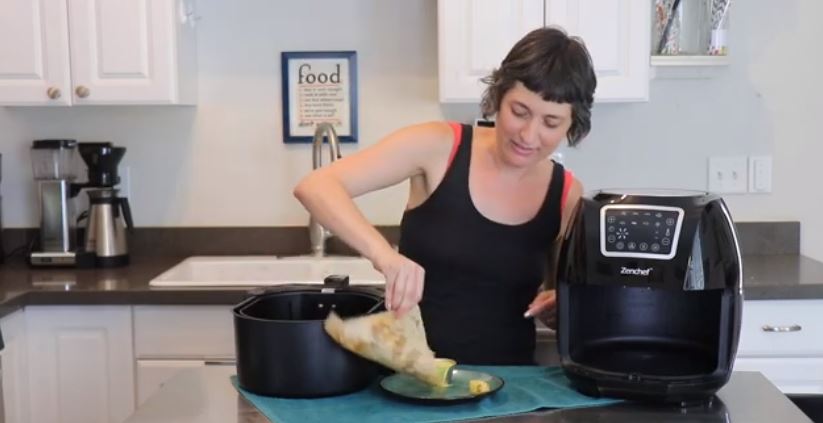 Eating 'clean' and healthy doesn't mean boring and tasteless, just check out this next recipe for a burst of flavor: vegan air fried cauliflower tots.