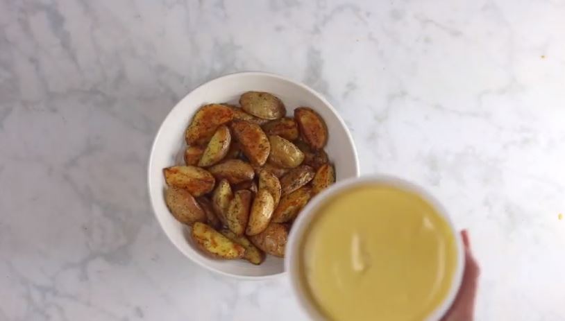Looking for the perfect vegan air fryer snack? Then you ought to try these amazing vegan air fried cheesy potato wedges, a delicious and healthy option.