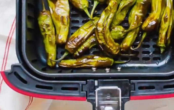 Check out this easy, quick and tasty vegan appetizer and get ready to surprise at your next gathering with these yummy vegan air fried shishito peppers!