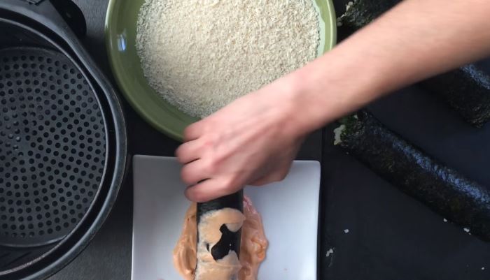 If you follow a vegan diet and like sushi, then you have to try this amazing vegan air fried sushi rolls! This recipe is easily made in the air fryer.